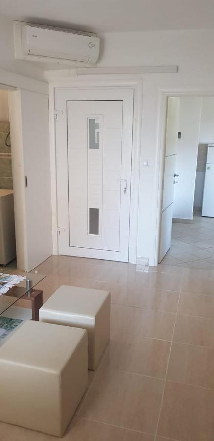 Apartmani Sonja Макарска Екстериор снимка