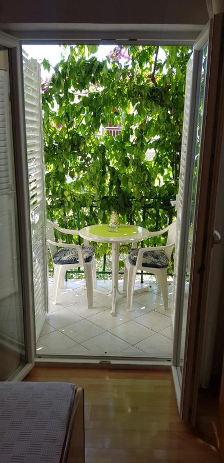 Apartmani Sonja Макарска Екстериор снимка