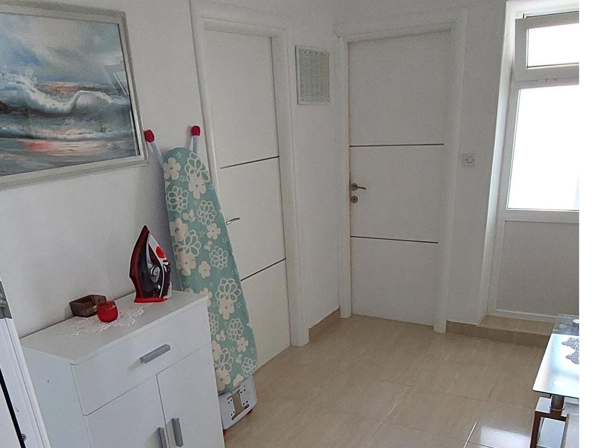Apartmani Sonja Макарска Екстериор снимка