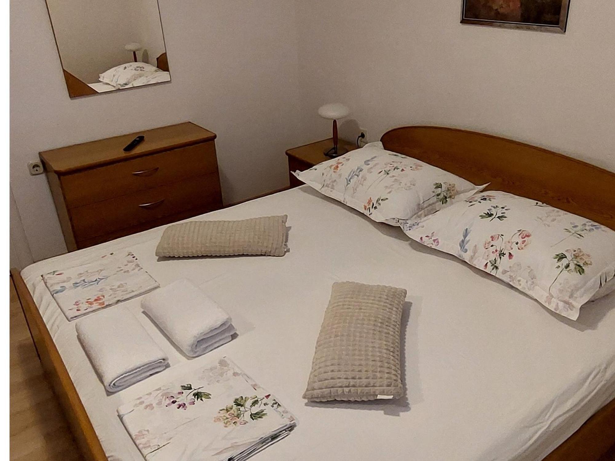 Apartmani Sonja Макарска Екстериор снимка
