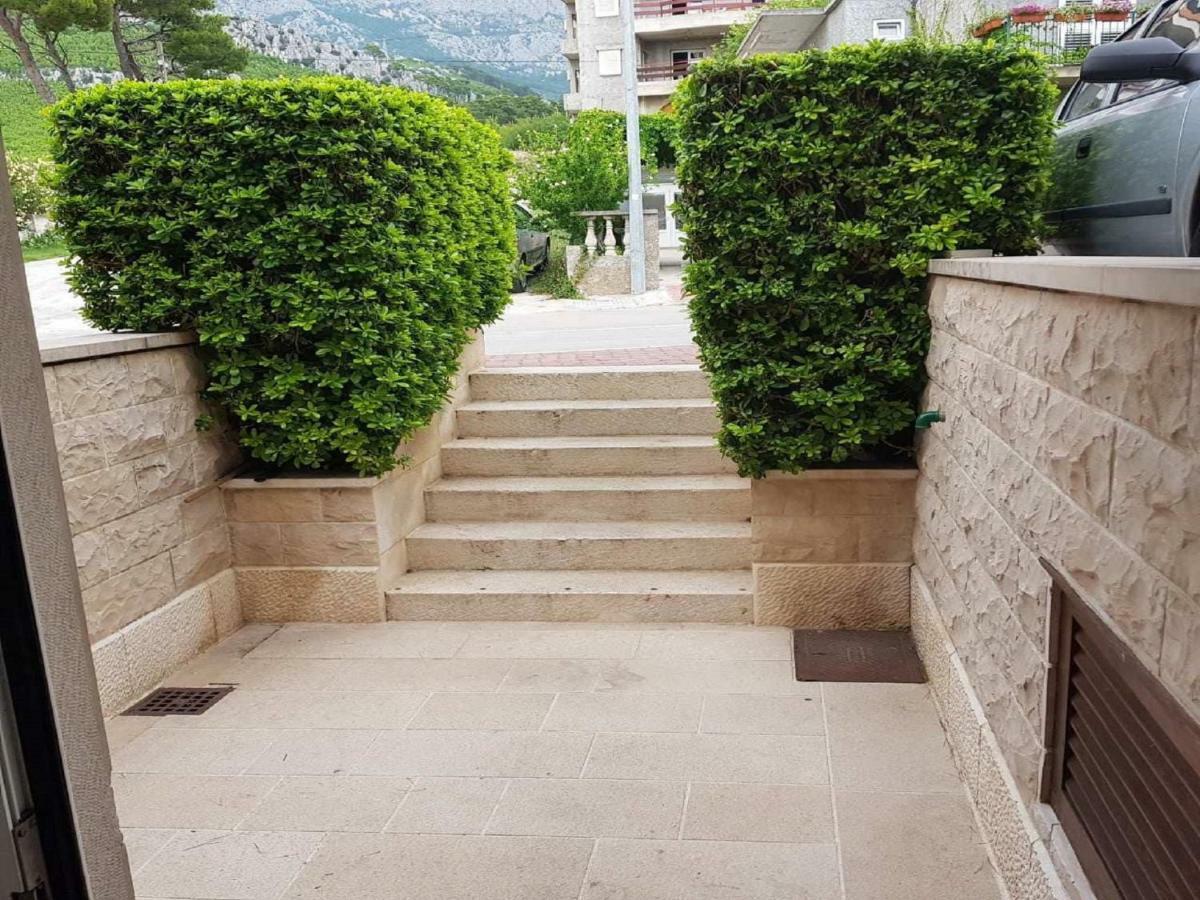 Apartmani Sonja Макарска Екстериор снимка